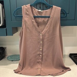 Sleeveless Lavender Blouse with Gold Buttons